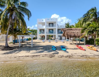 Beachfront Villa w/Pool- Pelicans Crossing Hopkins Belize